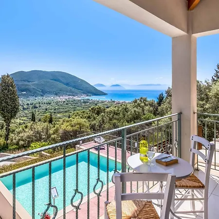 Nefeli Lefkas * Pondi